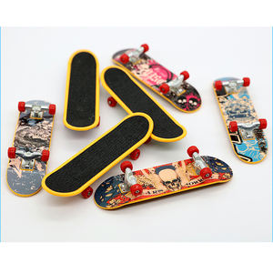 Plaque coulissante en gros jeu de bureau Custom <span class=keywords><strong>Tech</strong></span> <span class=keywords><strong>rampe</strong></span> pour enfants en plastique mini doigt touche de skateboard - Product Image 5