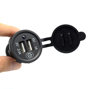 Caricatore USB per Auto con Luce LED, 2 Porte USB, <span class=keywords><strong>Presa</strong></span> di Ricarica Impermeabile per Auto 12v 24v, <span class=keywords><strong>Adattatore</strong></span> di Alimentazione per <span class=keywords><strong>Accendisigari</strong></span> - Product Image 3