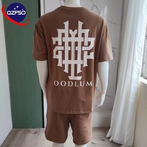 QZFSO Streetwear 100% coton personnalisé sérigraphie T-shirt broderie T-shirt poids lourd lavage à l'acide recadrée graphique T-shirt hommes - Product Image 1