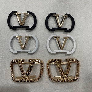 Новый дизайн обуви талисманы Стразы обувь Пряжка металлические аксессуары для женщин свадебный каблук Кристалл талисманы украшения Аксессуары - Product Image 2