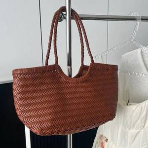 Bolso de mano tejido a mano con diamantes de imitación de diseñador de lujo para banquetes de mujer <span class=keywords><strong>tipo</strong></span> cierre abierto <span class=keywords><strong>bolsos</strong></span> de cuero genuino - Product Image 4