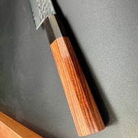Couteau Santoku en acier Damas VG10, ambidextre, compatible lave-vaisselle, manche en bois d'ébène et laurier rouge, forgé sur mesure, couteau de chef tranchant