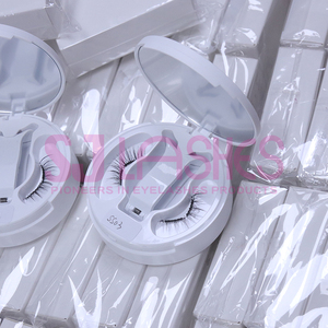 Cils magnétiques personnalisés en fibres naturelles avec applicateur, style doux et moelleux, faciles à poser, sans colle requise - Product Image 2