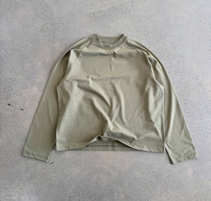 High-quality Heavy Cotton O-neck Raglan Long Sleeved T-shirts Y2K Casual Harajuku Boxy Top Men - Product Image 2