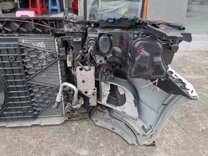 Parti Usate: Pannello Paraurti Anteriore, Copertura Motore, Fari e Fendinebbia, Compatibili con <span class=keywords><strong>Audi</strong></span> <span class=keywords><strong>A1</strong></span> - Product Image 5