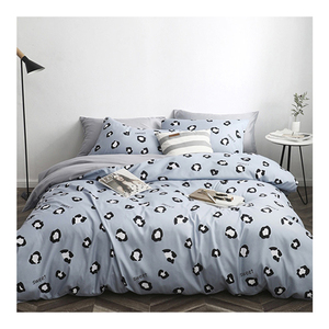 De alta calidad de <span class=keywords><strong>la</strong></span> <span class=keywords><strong>hoja</strong></span> de cama conjunto impreso 4 piezas conjunto ropa - Product Image 2
