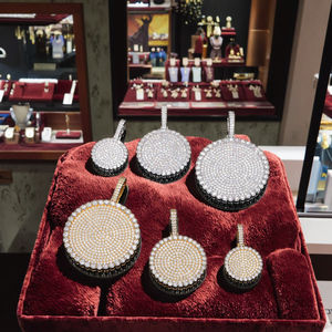 Hip Hop personalizzato 18k placcato in oro 925 Sterling <span class=keywords><strong>Silver</strong></span> ghiacciato Moissanite Diamond da uomo personalizzano grandi catene e ciondoli e ciondoli - Product Image 1