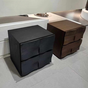 Evelyn Meuble de rangement modulaire simple et moderne à portes à panneaux ondulés, en bois massif, servant de buffet, de table de chevet et d'élément d'art pour la maison - Product Image 3