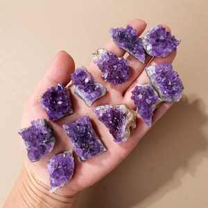 Mini Cluster di Ametista in Pietra di Cristallo Naturale con Energia Curativa all'Ingrosso per Decorazione di Casa e Giardino - Product Image 3