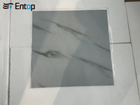 Fábrica 1mm 2mm 1,5mm impermeable grano de madera LVT LVP PVC clic pegamento abajo seco azulejo trasero suelo tablón de vinilo de lujo