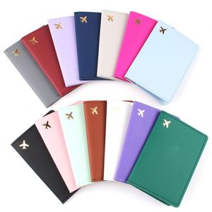 Accesorios de Viaje Personalizables, Porta Pasaportes RFID a la Moda, Funda de Cuero Sintético Grabable con Láser, Regalo Personalizado - Product Image 4