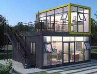 Maison conteneur modulaire préfabriquée en panneaux sandwich à structure en acier, démontable, en kit plat, avec chambre et salle de bain