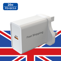 Düşük Fiyatlı PD 20W Hızlı Şarjlı Usb Duvar Şarj Cihazı İngiltere USB Duvar Şarj Cihazı Apple iPhone Telefonlar için