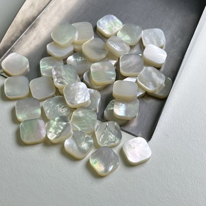 Perlas de Nácar Blanco Naturales de Fábrica, Cuadradas con Esquinas Redondeadas - Product Image 6