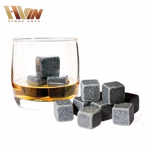 Accesorios para <span class=keywords><strong>el</strong></span> vino <span class=keywords><strong>de</strong></span> granito piedra whisky <span class=keywords><strong>los</strong></span> hombres <span class=keywords><strong>padres</strong></span> día regalos whisky rocas cubos <span class=keywords><strong>de</strong></span> hielo - Product Image 3