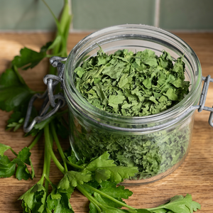 <span class=keywords><strong>Foglie</strong></span> di Prezzemolo Essiccate e Tritate Premium (Petroselinum Crispum) con 2 Anni di Durata di Conservazione, Marca HERBS GROUP, Prodotto in Egitto - Product Image 3