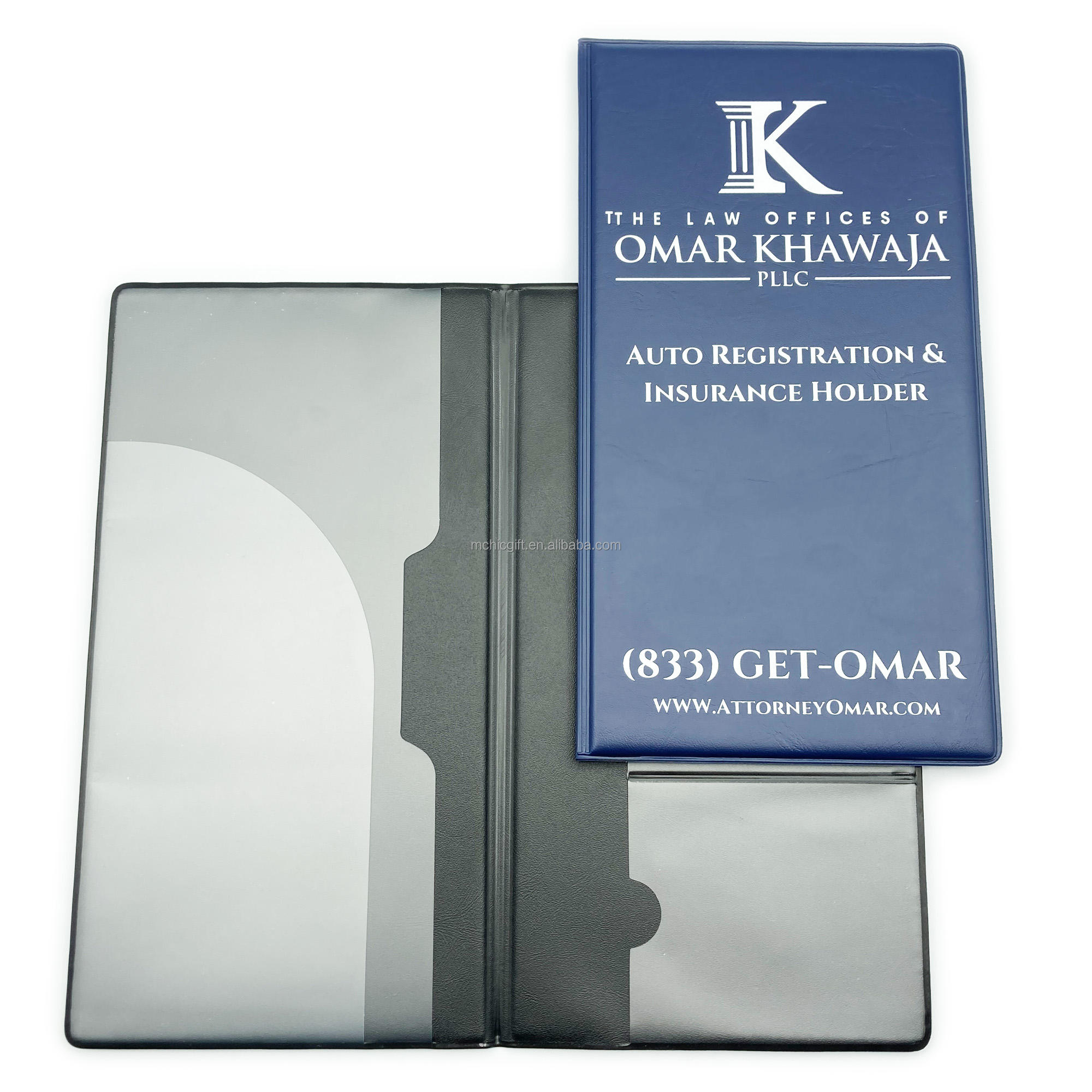 Bleu avec rembourrage en carton.