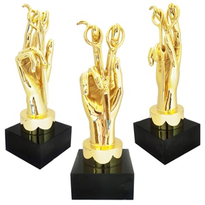 Personnalisé Métal Plaqué <span class=keywords><strong>Or</strong></span> Meilleur <span class=keywords><strong>Ciseaux</strong></span> De Coiffeur Sculpture Trophée Prix Coiffure Champion Statue pour Salon Compétition Trophées - Product Image 6