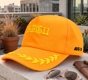 Gorra de béisbol estructurada de 5 paneles personalizada naranja gótica con visera bordada de hojas de laurel y texto amarillo, MOQ bajo, OEM ODM - Product Image 1