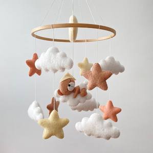 Oso de peluche neutral móvil para bebé, oso de peluche de fieltro para guardería, espera de Regalo para mamá - Product Image 6