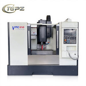 Machine de fraisage CNC verticale 3 axes VMC650, haute précision, robuste, broche BT40, machine de fraisage et de perçage, usinage des métaux - Product Image 1