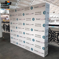 Bannière en tissu pop-up de haute qualité avec mât en aluminium, couleurs vives et design personnalisé pour salons professionnels et expositions