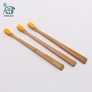 Cepillo de Dientes de Bambú Unisource para Adultos, Cerdas de Nylon Naturales Biodegradables, Cepillo de Dientes Manual - Product Image 2