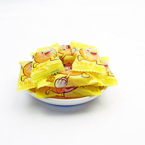 Vente en gros de bonbons durs jaunes de 2.5kg emballés dans des scotches broméliacées pour la décoration domestique dans un sac - Product Image 6