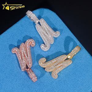 سعر الترويج تمرير الماس اختبار الفضة الإسترليني مطلي بالذهب مخصص مثلج خارج الهيب هوب المويسانيتي حرف م قلادة - Product Image 5