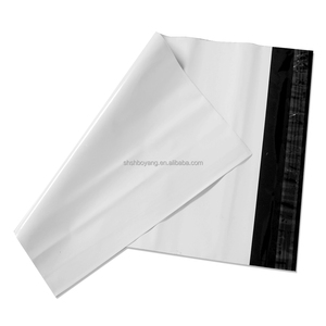 Busta per Spedizioni Espresse Personalizzata 25x33 in Polietilene Spesso 2 Mil per Consegne Sicure ed Efficienti - Product Image 1