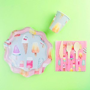 Ensemble de vaisselle jetable DAMAI Ice Cream Premium pour fêtes d'enfants, anniversaires, fêtes d'été, assiettes, gobelets et serviettes en papier - Product Image 5