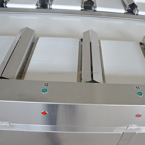 Système de pesage et de <span class=keywords><strong>tri</strong></span> combiné multi-stations intelligent à grande vitesse entièrement automatique pour sacs/pochettes alimentaires continus - Product Image 6