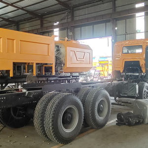 Camion Intégré Pulvérisateur de <span class=keywords><strong>Bitume</strong></span> et Épandeur de Granulats – Équipement de Scellement de Chaussées à Granulats Haute Efficacité avec PLC – <span class=keywords><strong>Prix</strong></span> Compétitif - Product Image 2