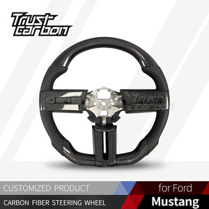 Volante de Fibra de Carbono Real Clásico Personalizado para <span class=keywords><strong>Ford</strong></span> <span class=keywords><strong>Mustang</strong></span> Quinta Generación Serie S197 <span class=keywords><strong>2005</strong></span>-2014 GT Coupé GT500 <span class=keywords><strong>Shelby</strong></span> - Product Image 2