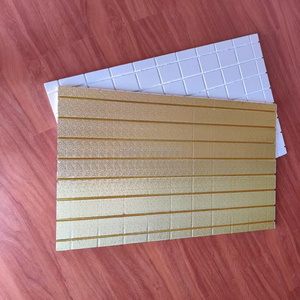 Panneau d'isolation pour chauffage au sol électrique, panneau en mousse de <span class=keywords><strong>polystyrène</strong></span> <span class=keywords><strong>extrudé</strong></span> XPS <span class=keywords><strong>avec</strong></span> <span class=keywords><strong>feuille</strong></span> d'<span class=keywords><strong>aluminium</strong></span> - Product Image 4