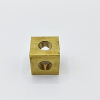 Cube en laiton massif de haute qualité de 20 mm avec trous filetés de 10 mm sur 6 côtés, usiné CNC, compatible électroérosion à fil