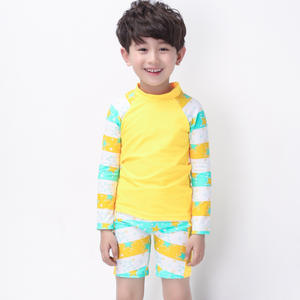 Ensemble de vêtements pour enfants Huzhou Boutique, maillot de bain 3 pièces pour garçons avec livraison express - Product Image 1