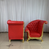Luxuriöser Roter PU-Leder Königsthron-Stuhl Paar mit Goldenem Geschnitztem Rahmen für Hochzeiten und Events Paar-Sofa-Stuhl nach Maß