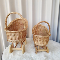 Panier de fleurs de petite taille pour poussette, arrangement floral pour la Saint-Valentin, la fête des mères, pour filles, comme cadeau