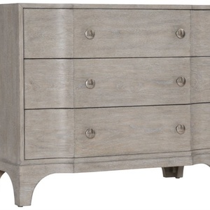 Taburete de Dormitorio con Marco de Madera Antiguo Hecho a Mano de Inspiración Escandinava, Tapicería de Tela Beige, Diseño Tradicional, Taburete Decorativo para Hotel - Product Image 5