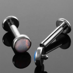 Piercing Labret in Titanio G23 con Opale, Anelli Monroe, Piercing Tragus 16G, Gioielli per il Corpo in Titanio Brillante - Product Image 4