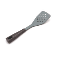 Tourneur de cuisine à fente en nylon durable et léger pour la cuisine de tous les jours