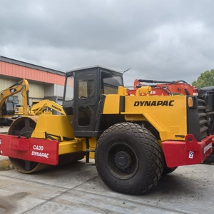 Rodillo Compactador de Un Solo Tambor Dynapac CA30D CA301D CA25 CA251 CC412 Usado en Buen Estado para Venta a Bajo Precio - Compactador Pequeño - Product Image 2