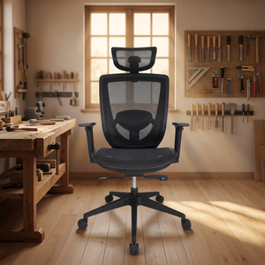 Chaise de bureau ergonomique en maille avec accoudoirs réglables et appui-tête intégré, design pivotant pour usage en atelier - Product Image 1