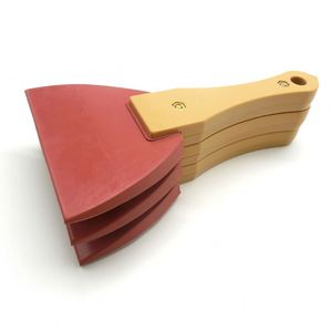 Espátula de silicona torcida para el hogar, espátula Coreana de diseño moderno, a buen precio - Product Image 3