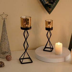 Ensemble de bougeoirs en métal doré de luxe, en fer forgé, écologiques, faits à la main, style moderne, pour centres de table - Product Image 2