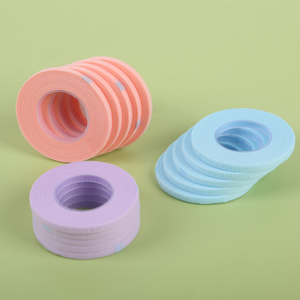 Nueva cinta de pestañas delgada rosa púrpura no tejida Levantamiento de párpados cinta de aislamiento de extensión de pestañas <span class=keywords><strong>Mini</strong></span> colorida - Product Image 1