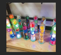 Lumière led rebondissante personnalisée à l'intérieur, boules en caoutchouc avec foudre à l'intérieur, vente en gros