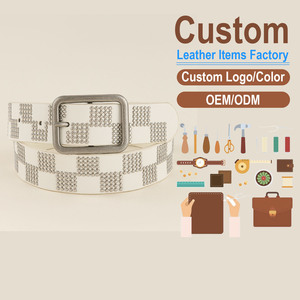 Cinturón de Cuero PU con Tachuelas de Diamantes de Imitación, Hebilla de Aleación con Patrón Geométrico, Estilo Casual, Fábrica OEM ODM - Product Image 1