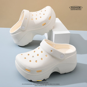 Sandalias de Plataforma con Cuña Transpirables para Mujer, Diseño Hueco de EVA Blanco Lechoso, Zapatos para Caminar en la Playa - Product Image 1